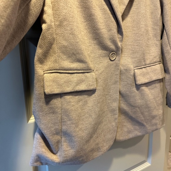 Oat New York Slim boyfriend Blazer in Heather Taupe - Picture 6 of 6